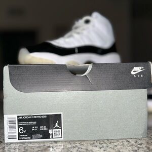 Nike Air Jordan 11 Retro GS Black and White